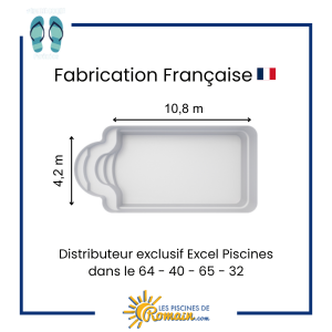Piscine Coque Polyester Arpège 108 – 10,80x4,20x1,50 m, Volume 61 m³, Fond Plat, Escalier Sortant et Banquette Intégrée, Finition Gelcoat Résistante, Fabriquée en France, Livraison Départemen